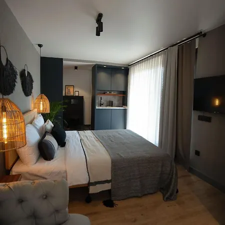 Alpsuites Tiny Concept House 701 *