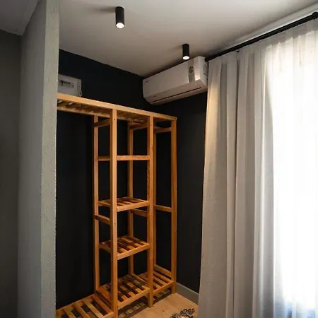 Alpsuites Tiny Concept House 701 *